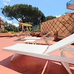 Grand Terrace Family Apartmán